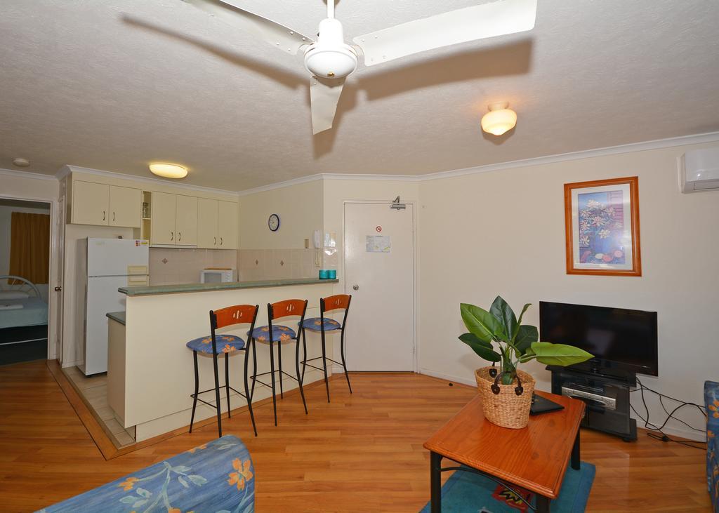 Jade Waters Luxury Apartments 赫维湾 外观 照片