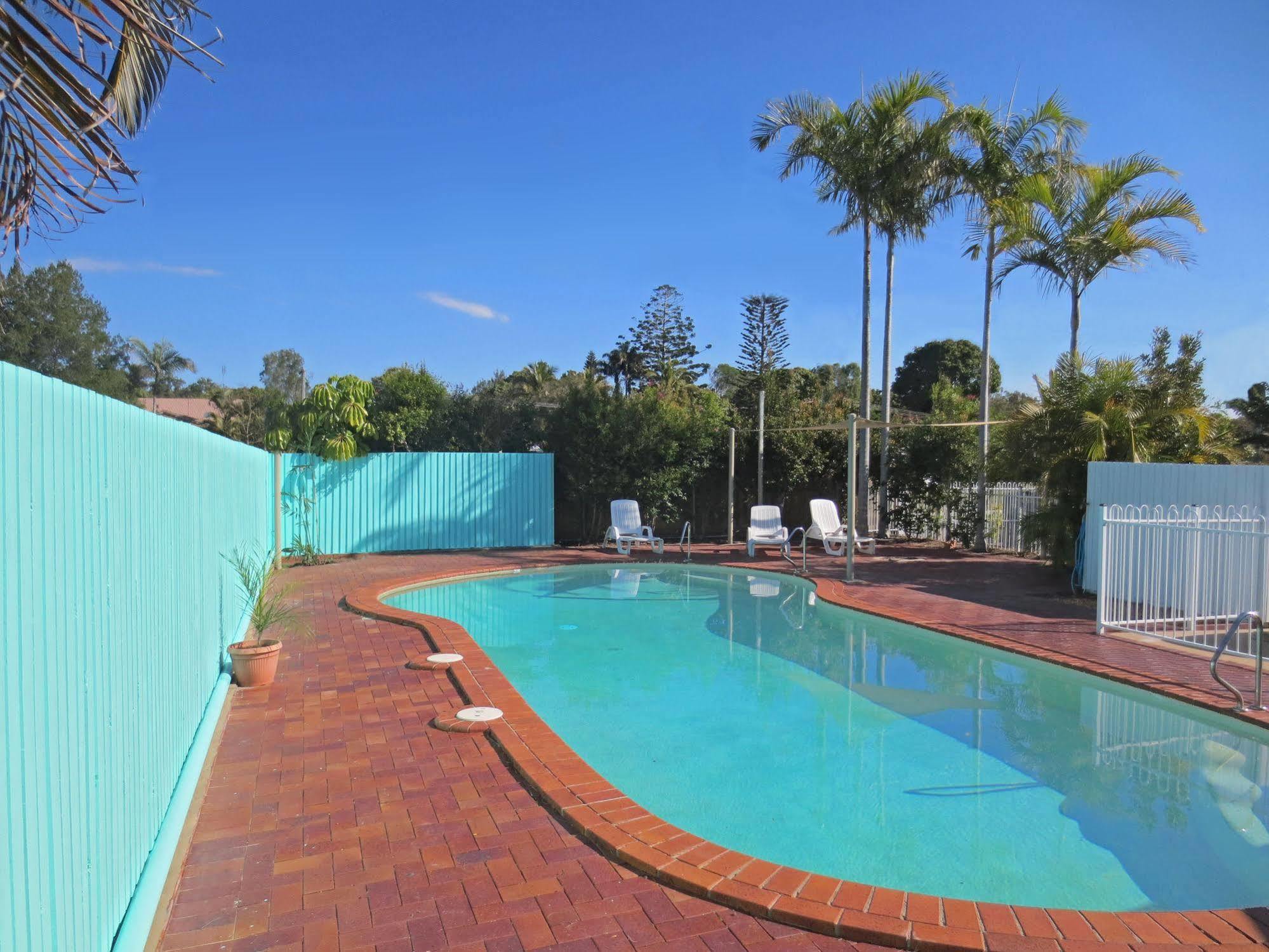 Jade Waters Luxury Apartments 赫维湾 外观 照片